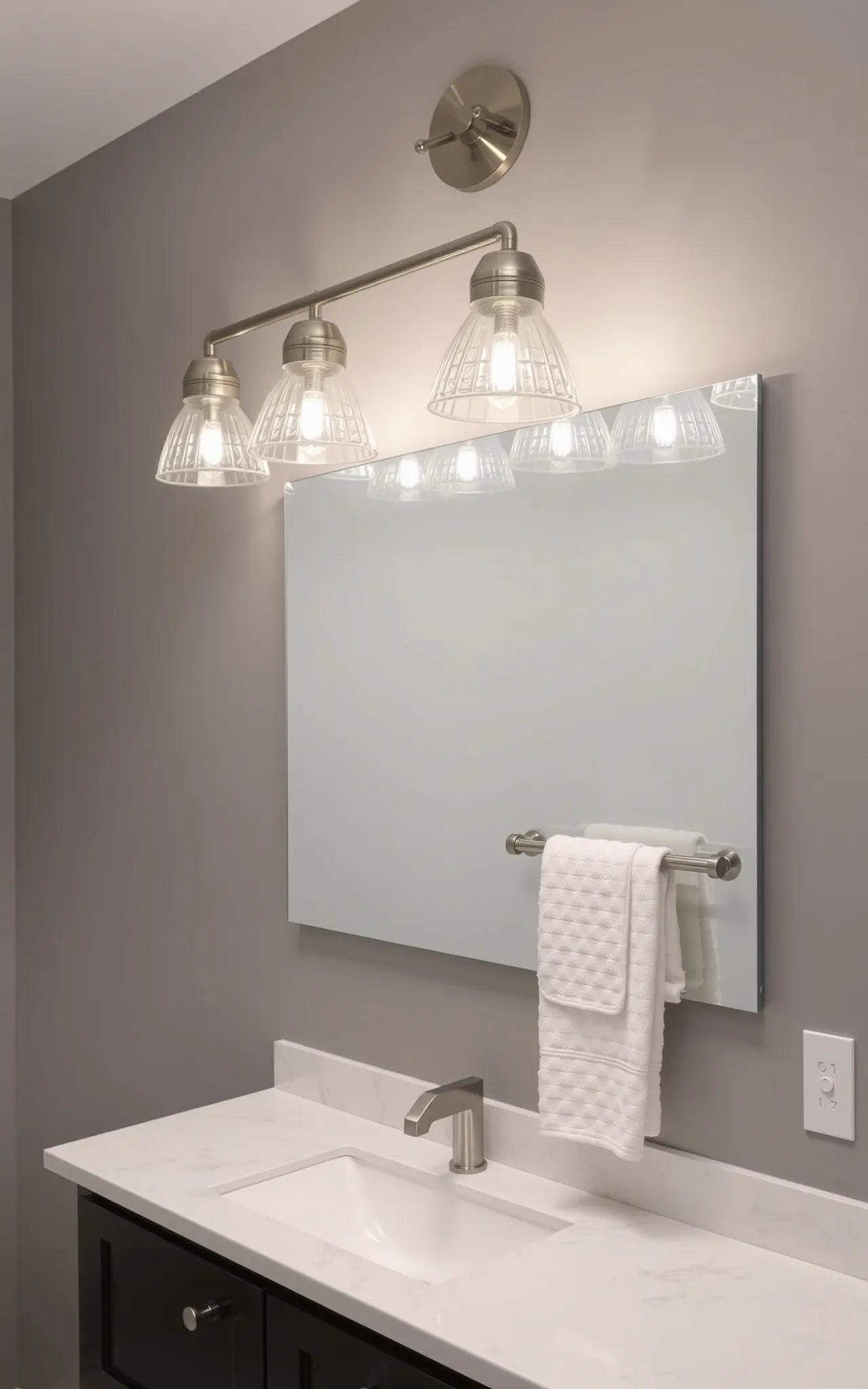 Bathroom Lighting Idea 28