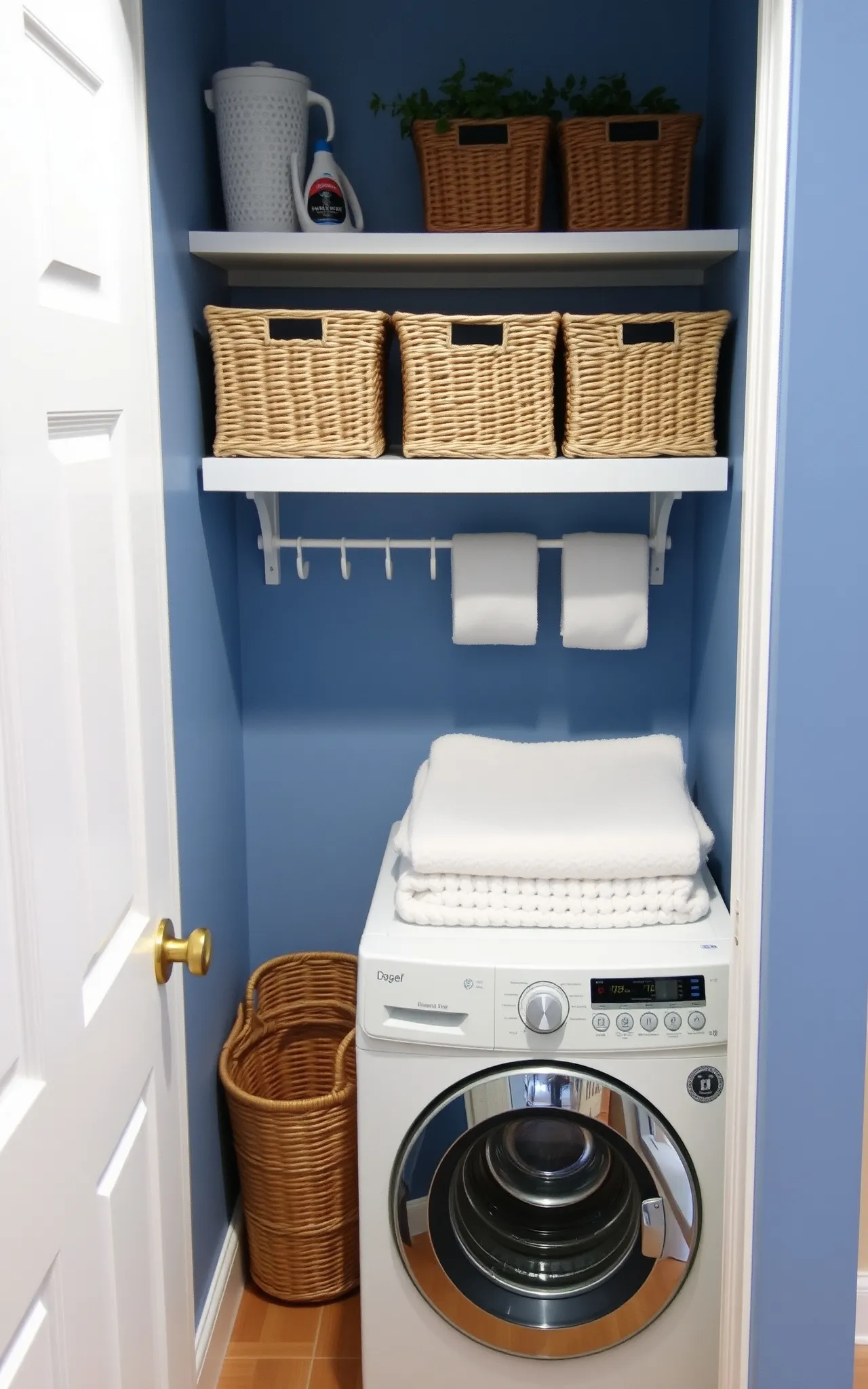 Small Laundry Room Idea 28